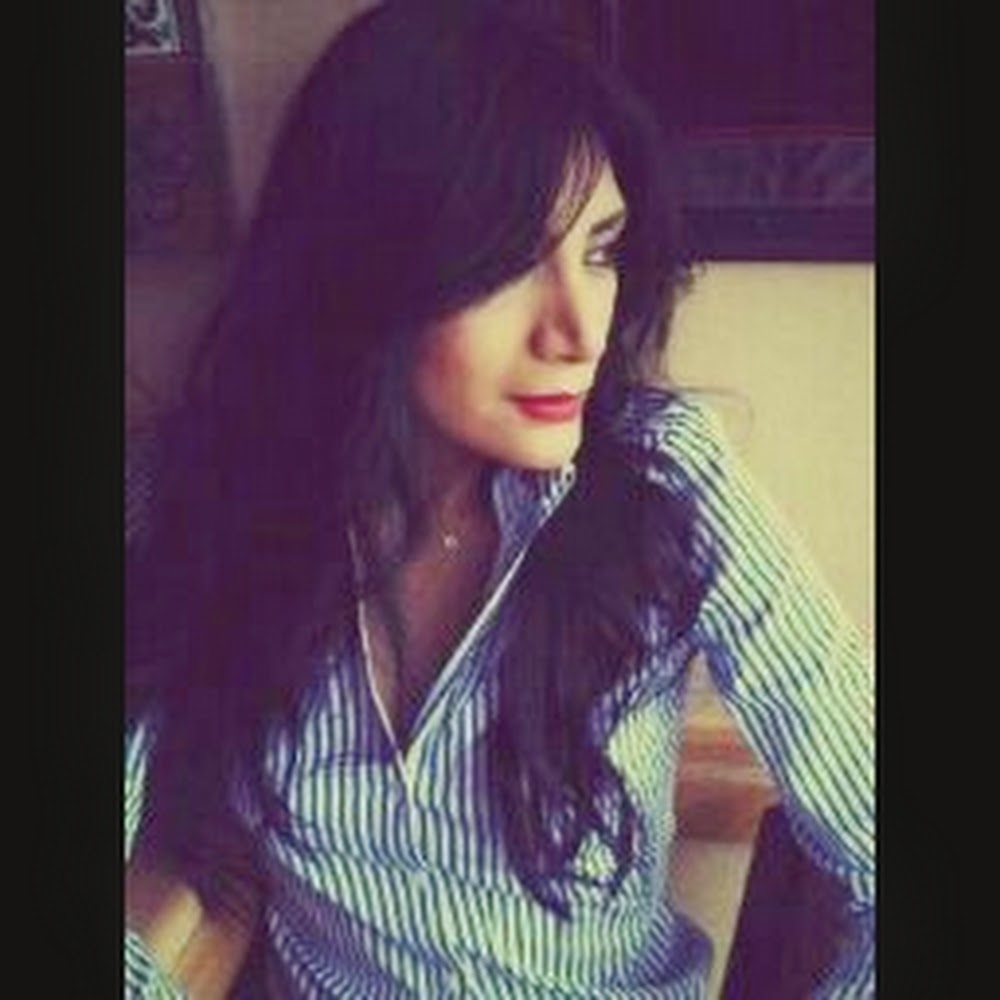 Meet your Posher, Adriana